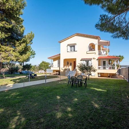 Pine trees apartment Preveza Buitenkant foto
